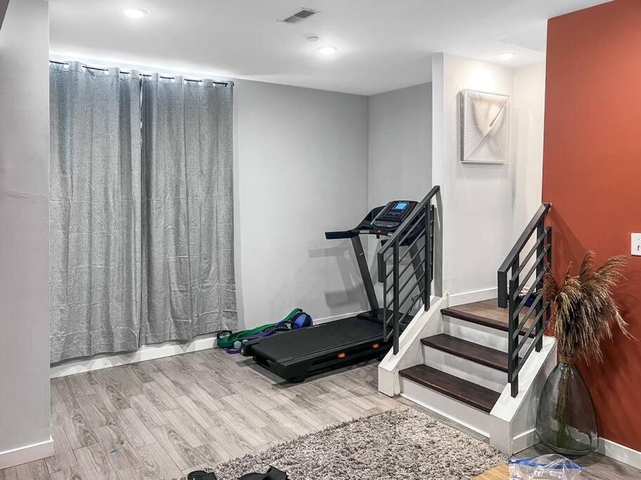 Yanne'S Place - Dual-Lounge Philadelphia Dış mekan fotoğraf