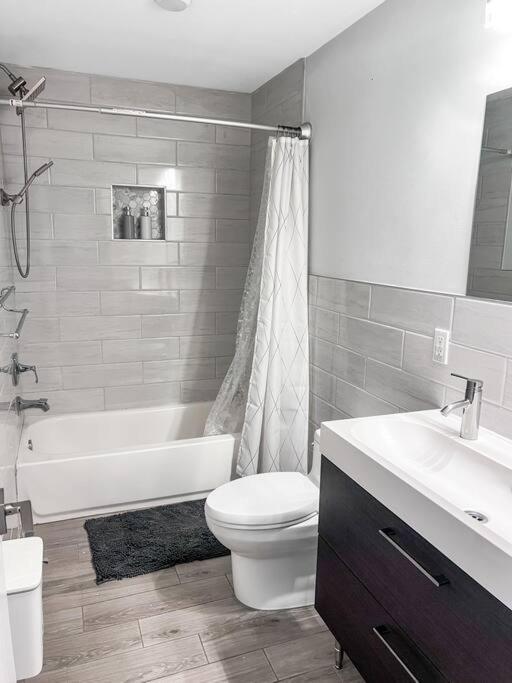 Yanne'S Place - Dual-Lounge Philadelphia Dış mekan fotoğraf